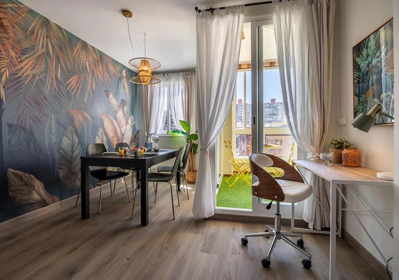 Appartamento Centro Wifi Terraza Parking Ascensor A La Playa A 5 Min Torremolinos
